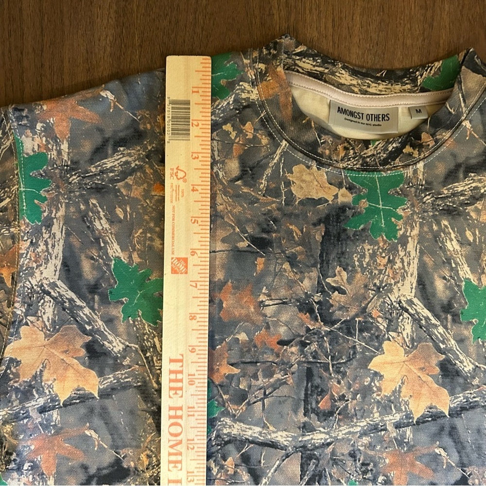 Amongst Others Men’s Size Medium Leaf Camo Boxy Short Sleeve Shirt NYC Designed - Picture 8 of 12
